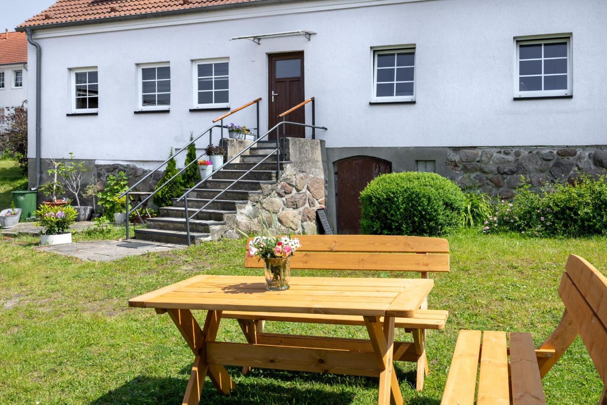 Ferienwohnung "Flori'S Ponyhof" Kröpelin Exteriér fotografie